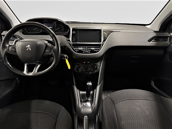 Peugeot 208 11 of 21