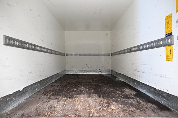 Volkswagen Crafter 6 of 21