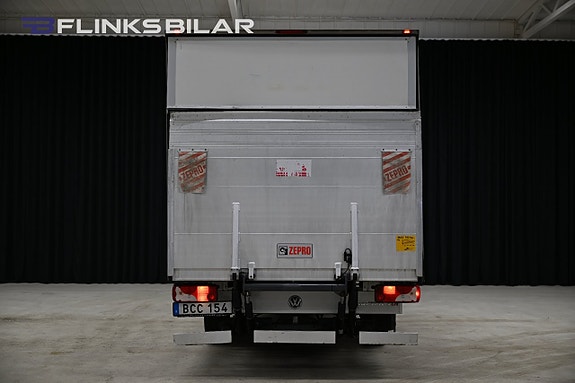 Volkswagen Crafter 8 of 21