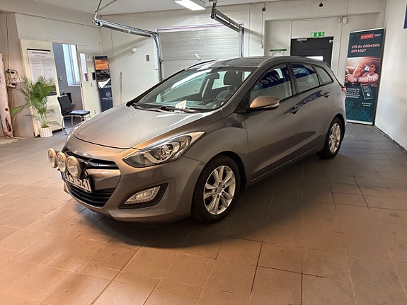 Hyundai i30 2 of 20