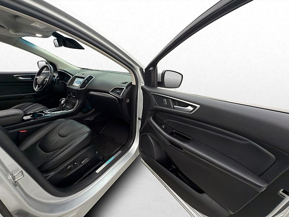 Ford Edge 29 of 30