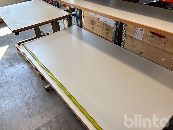 Product image 10 of 16
