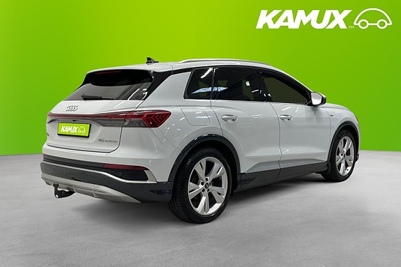 Audi Q4 e-tron 4 of 5