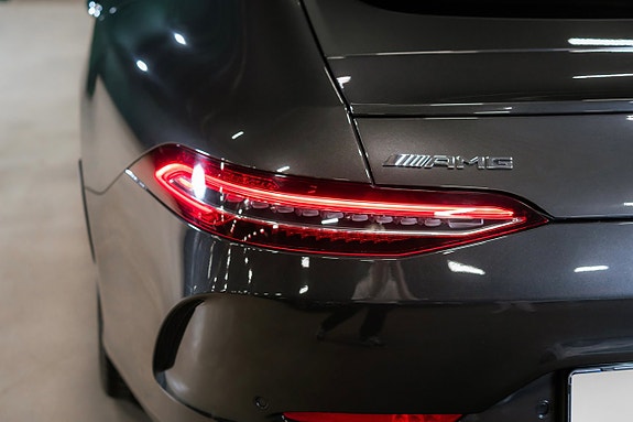 Mercedes-Benz AMG GT 43 11 of 26