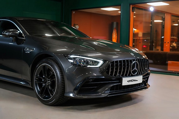 Mercedes-Benz AMG GT 43 2 of 5