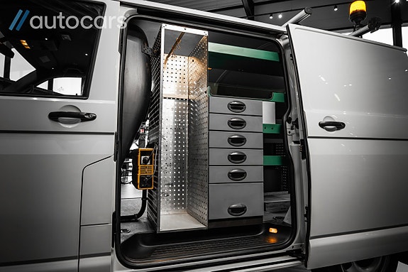 Volkswagen Transporter 18 of 30