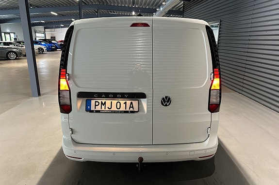 Volkswagen Caddy Maxi 5 of 5