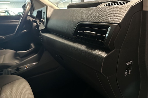 Volkswagen Caddy Maxi 15 of 17