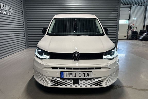 Volkswagen Caddy Maxi 2 of 5