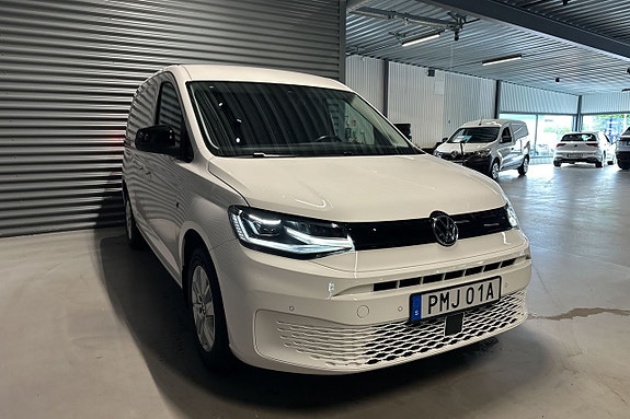 Volkswagen Caddy Maxi 3 of 5
