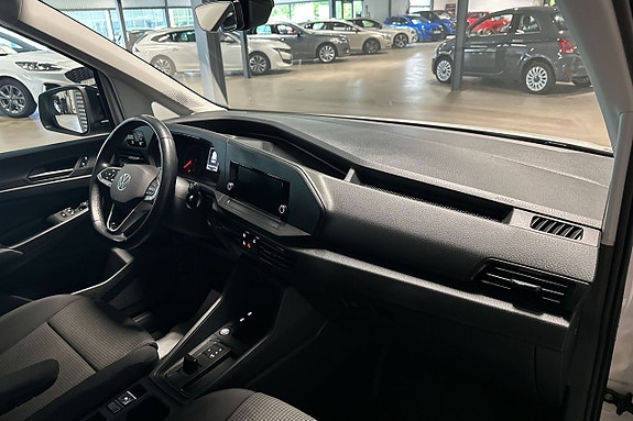 Volkswagen Caddy Maxi 8 of 17