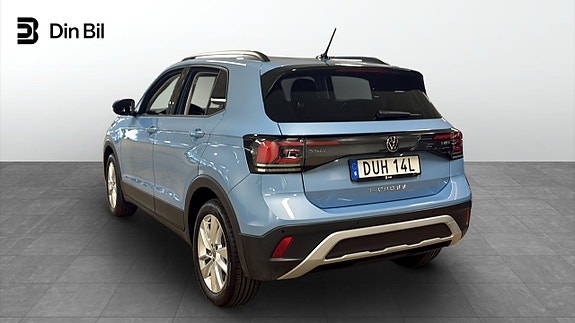 Volkswagen T-Cross 3 of 5