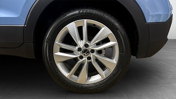 Volkswagen T-Cross 6 of 13