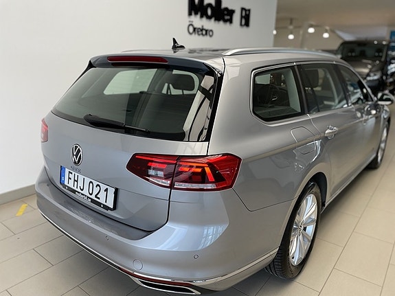 Volkswagen Passat 5 of 5