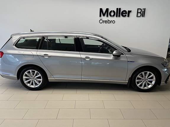 Volkswagen Passat 4 of 5