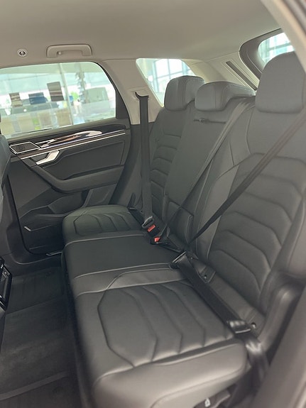 Volkswagen Touareg 13 of 20