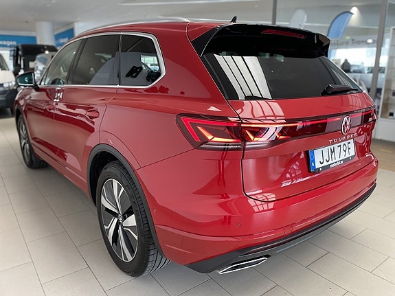 Volkswagen Touareg 9 of 22