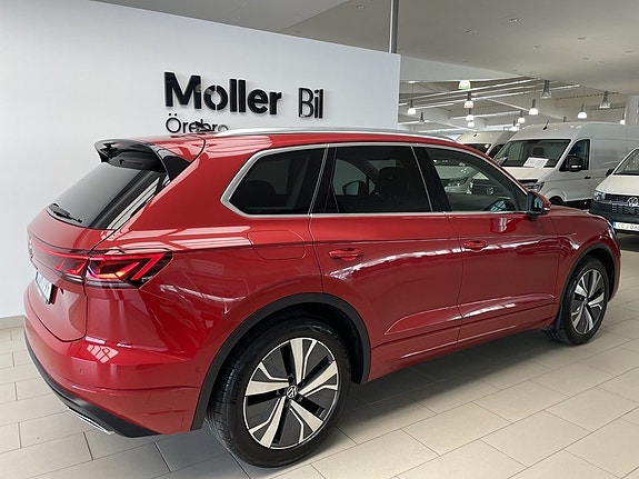 Volkswagen Touareg 7 of 22