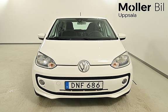 Volkswagen UP! 4 of 5