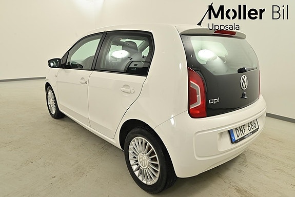 Volkswagen UP! 6 of 10