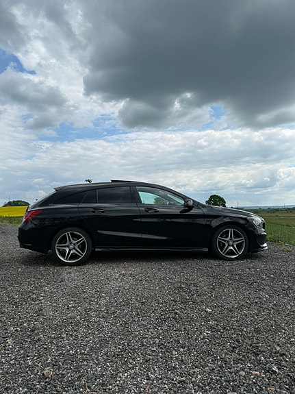 Mercedes-Benz CLA220 d 4 of 5