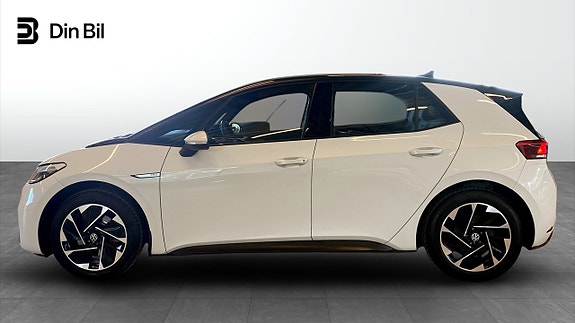 Volkswagen ID.3 2 of 15
