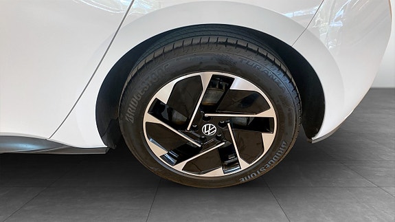 Volkswagen ID.3 6 of 15