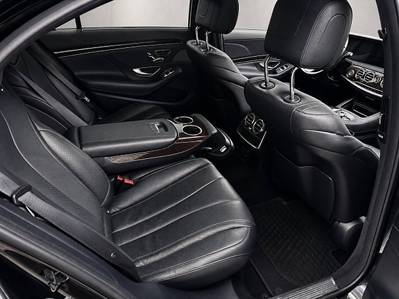Mercedes-Benz S350 d 21 of 26