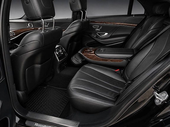 Mercedes-Benz S350 d 19 of 26