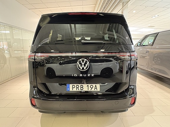 Volkswagen ID. Buzz 4 of 5