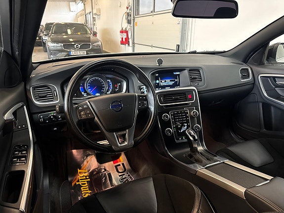 Volvo S60 8 of 24