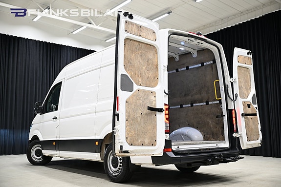 Volkswagen Crafter 5 of 5