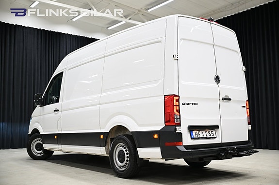 Volkswagen Crafter 4 of 5