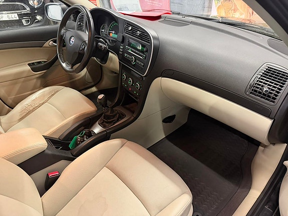 Saab 9-3 7 of 8