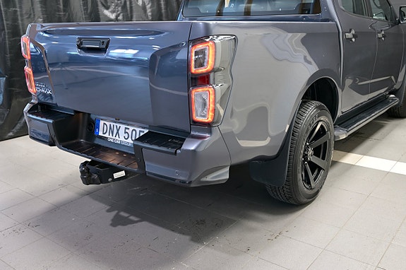 Isuzu D-max 6 of 23