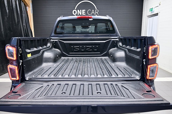 Isuzu D-max 8 of 23