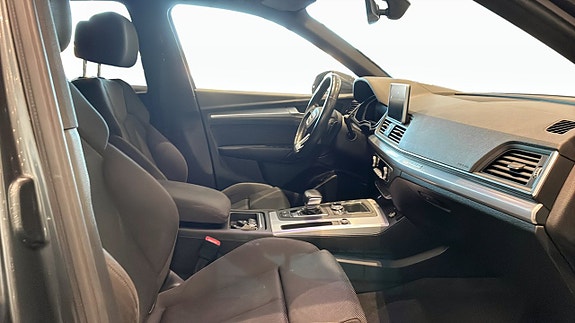 Audi Q5 3 of 5