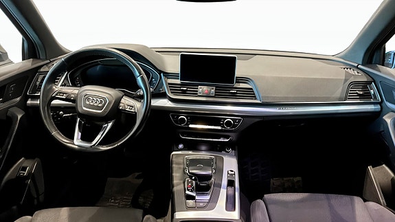 Audi Q5 4 of 5