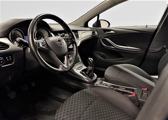 Opel Astra 10 of 22