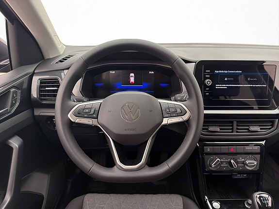 Volkswagen T-Cross 13 of 28