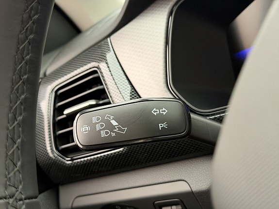Volkswagen T-Cross 23 of 28
