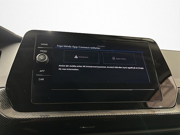 Volkswagen T-Cross 16 of 28