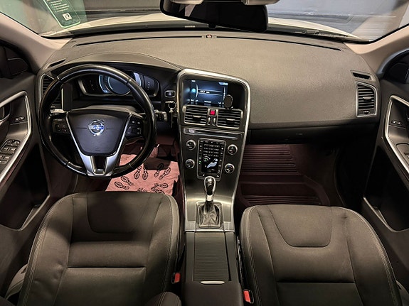 Volvo XC60 20 of 24