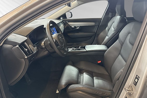 Volvo V90 7 of 17
