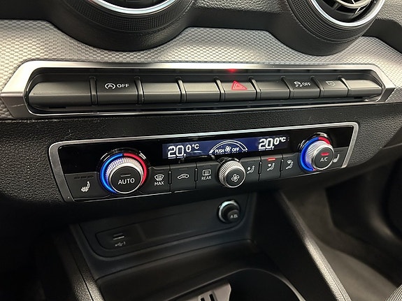 Audi Q2 14 of 16