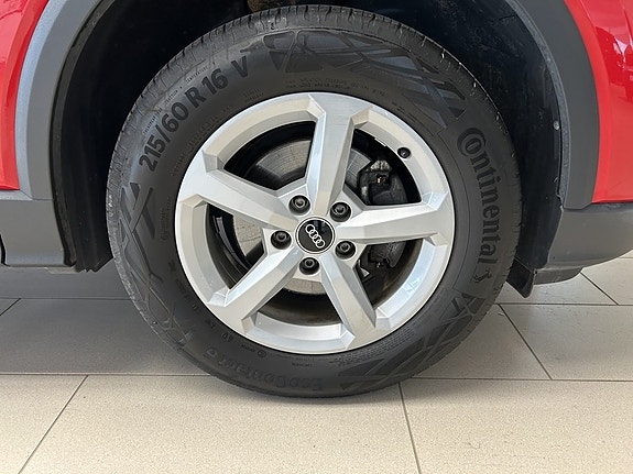 Audi Q2 16 of 16