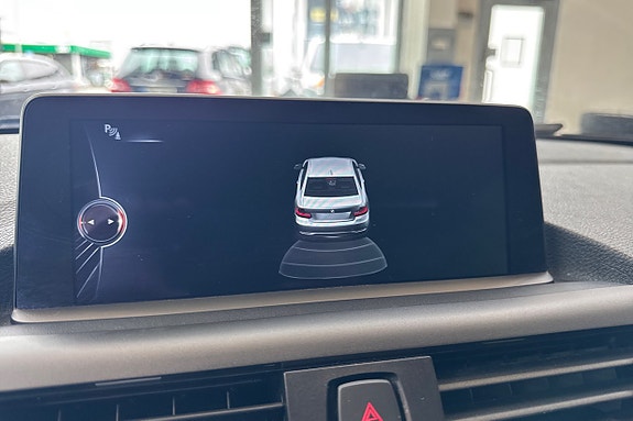 BMW M235i 22 of 25