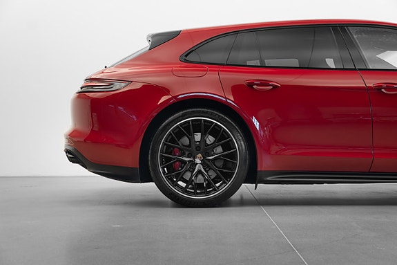 Porsche Panamera GTS 11 of 28