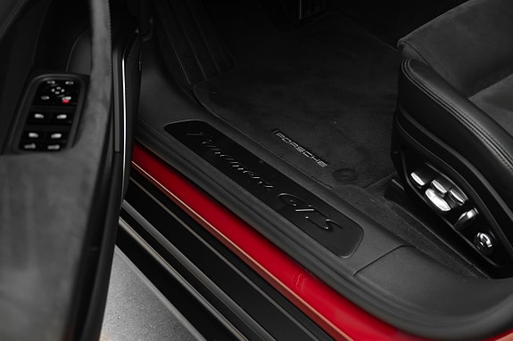 Porsche Panamera GTS 23 of 28