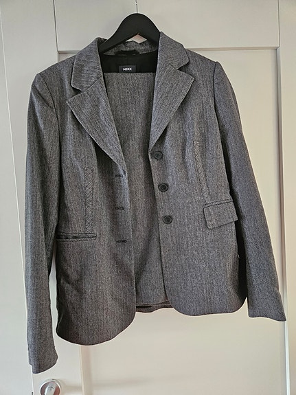 Product image 3 of 17